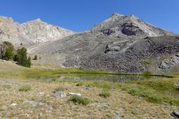 Sundance lake below hyndman peak [sat aug 17 10:02:24 mdt 2024]